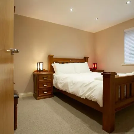 - The Burton Stone - With Parking * York